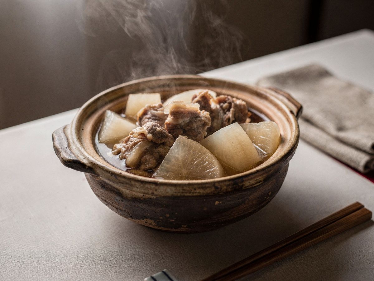 三浦大根と豚肩肉の煮込み